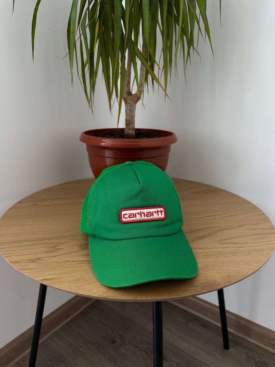 Carhartt × Carhartt Wip × Vintage Vintage Carhartt Green Center Logo Hat Size ONE SIZE - 1 Thumbnail