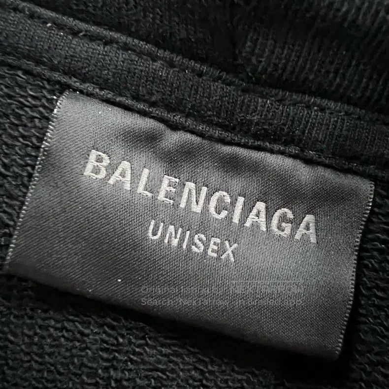 Balenciaga Balenciaga Graffiti double B distressed hoodie Size US M / EU 48-50 / 2 - 3 Thumbnail