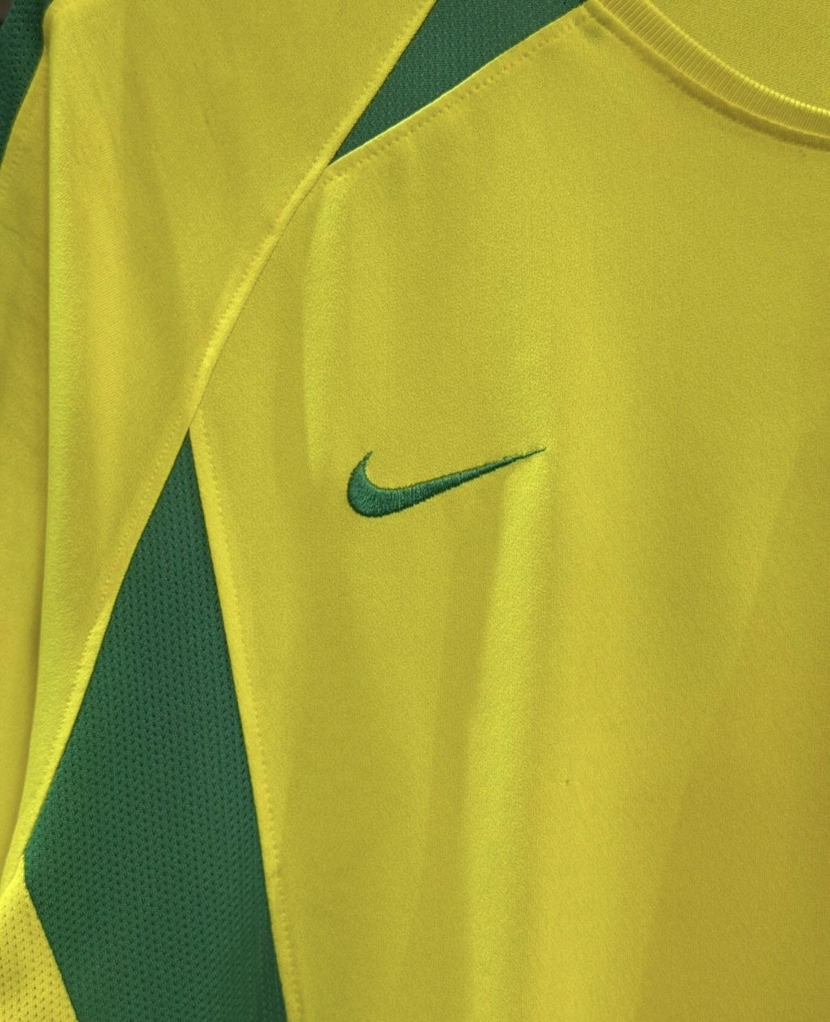 Sports Specialties Vintage Brazil 2002-04 "World Cup Champion" Jersey Size US L / EU 52-54 / 3 - 3 Thumbnail