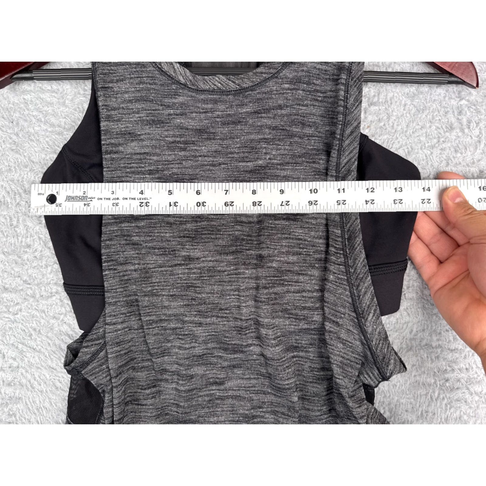 Lululemon Lululemon Shirt Women 6 Gray Heather Work The Circuit Tank Top Bult In Bra Size M / US 6-8 / IT 42-44 - 6 Thumbnail