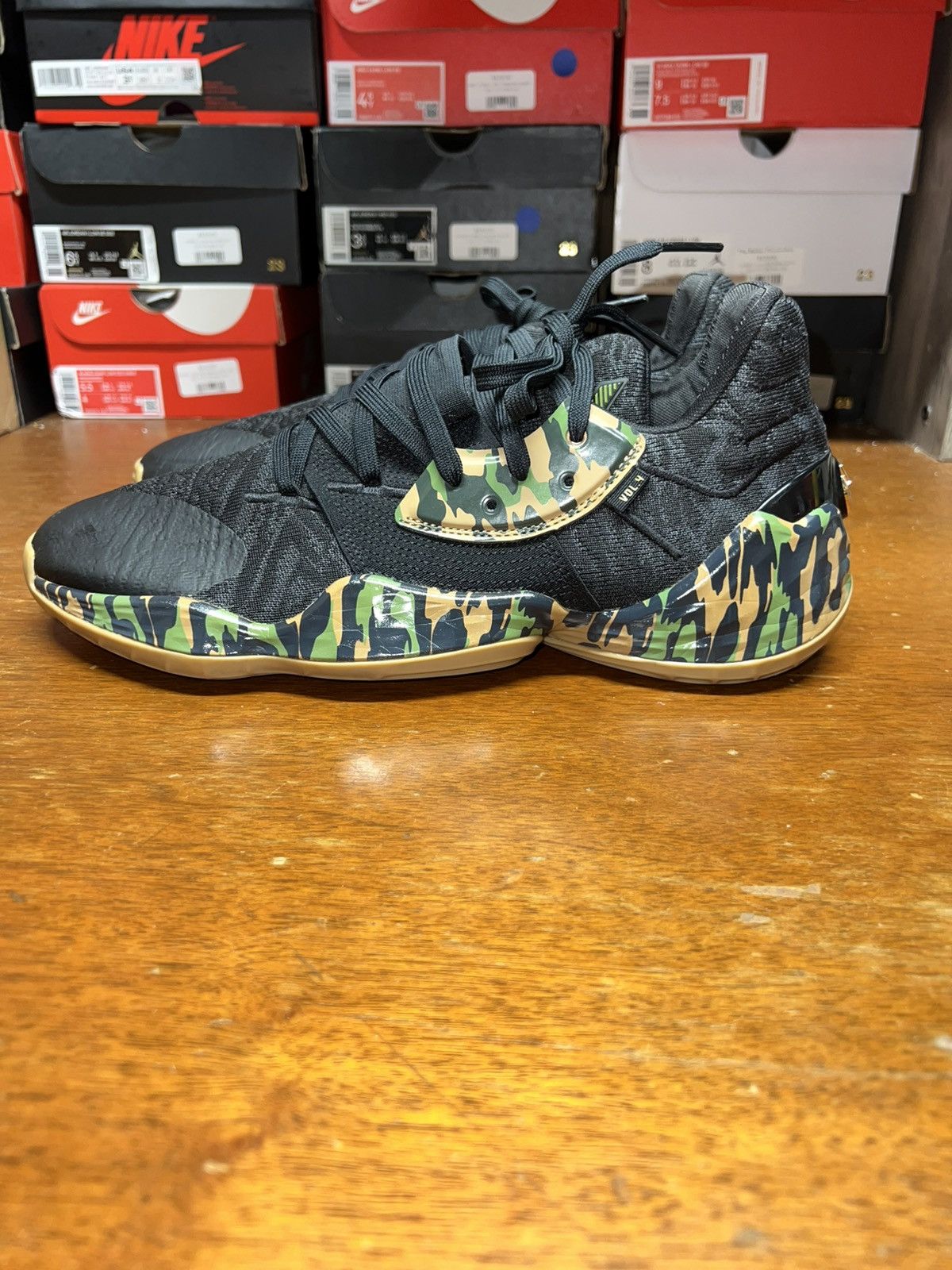 Adidas Harden Vol. 4 Tech Olive size 11 Size US 11 / EU 44 - 9 Thumbnail