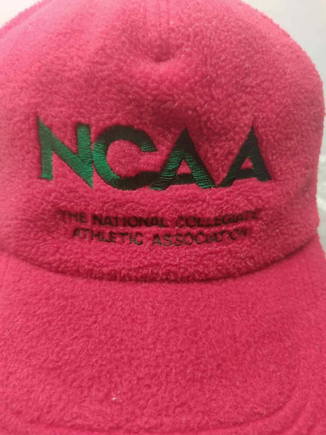 NCAA Vintage NCAA The National Colligate Athletic Association Size ONE SIZE - 3 Thumbnail