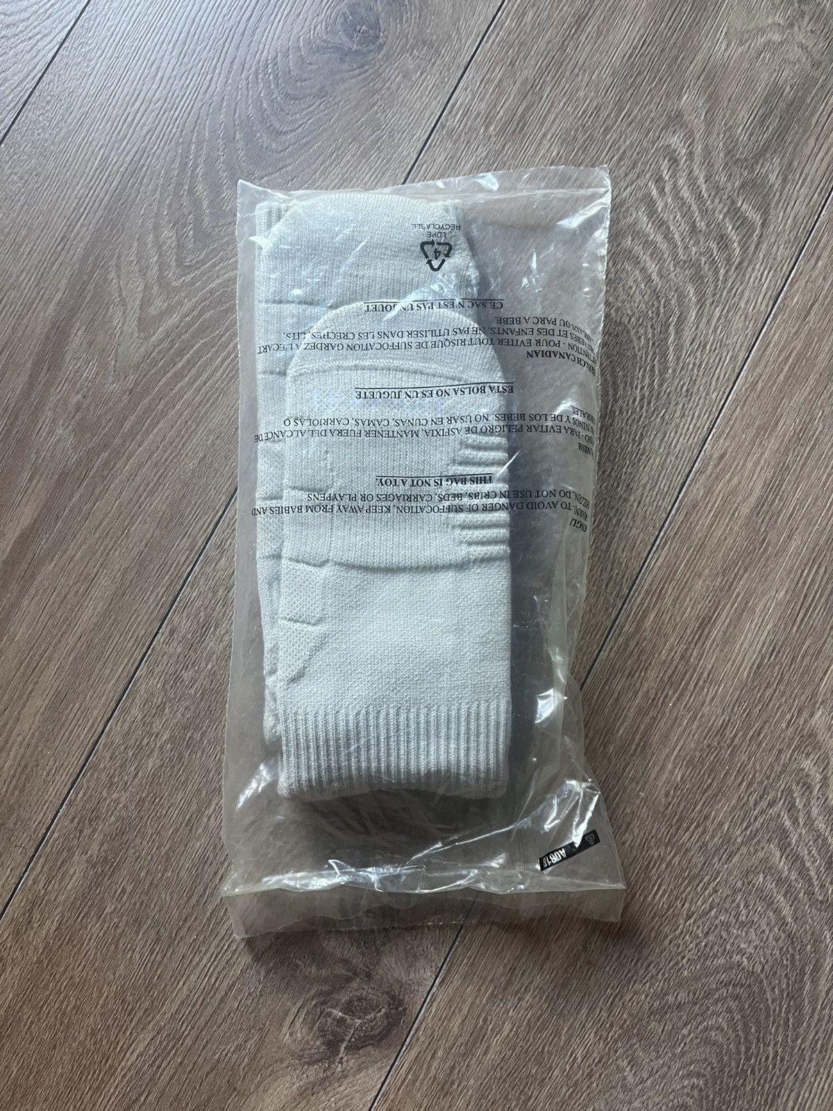 Yeezy Yeezy Adidas Socks Size ONE SIZE - 3 Thumbnail