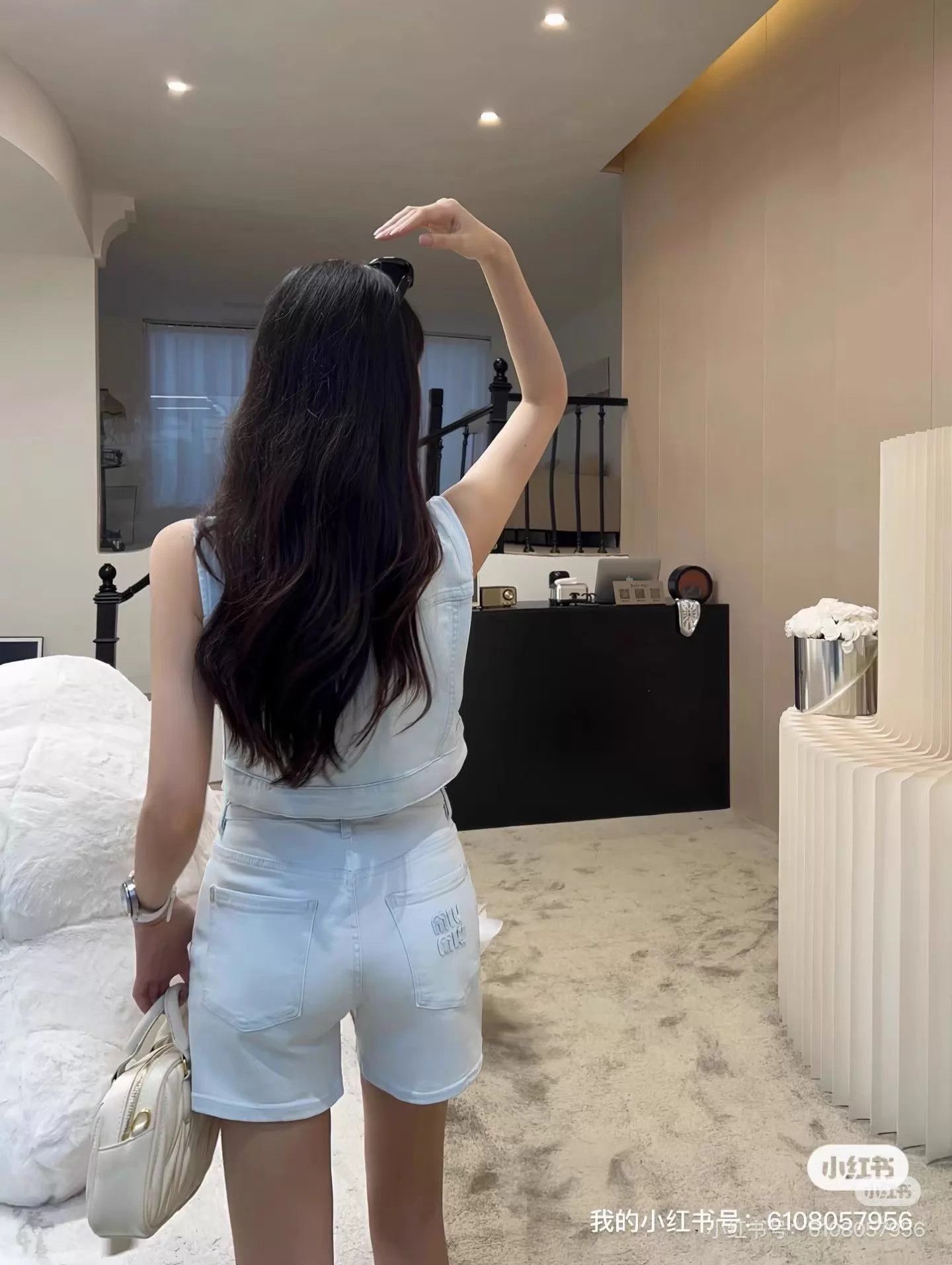Miu Miu MIU MIU Washed Blue Denim Shorts 25 Low Pocket Logo Size 25" / US 0 / IT 36 - 7 Thumbnail
