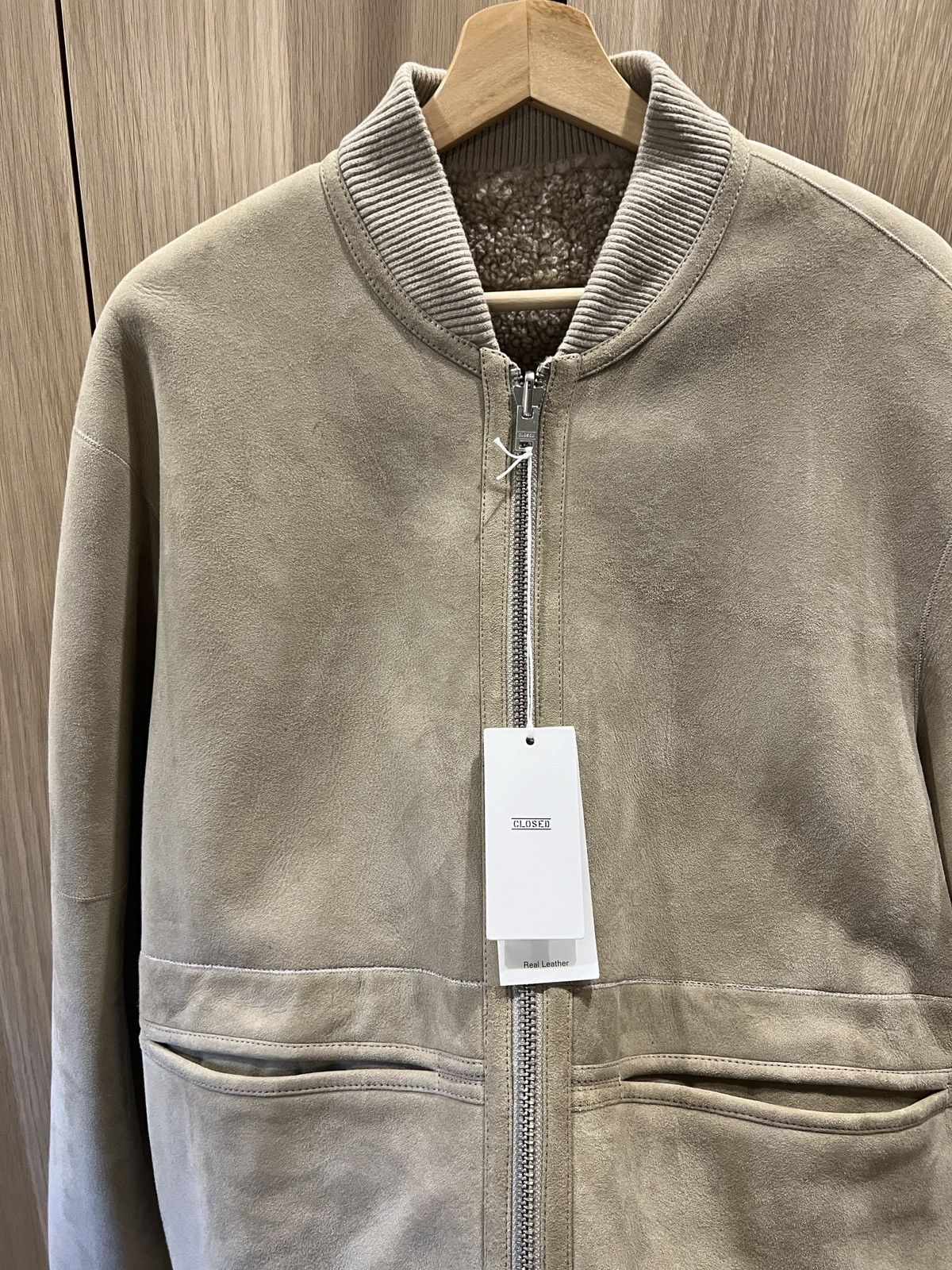 CLOSED Closed shearling lined suede bomber jacket with tags Size US L / EU 52-54 / 3 - 3 Thumbnail