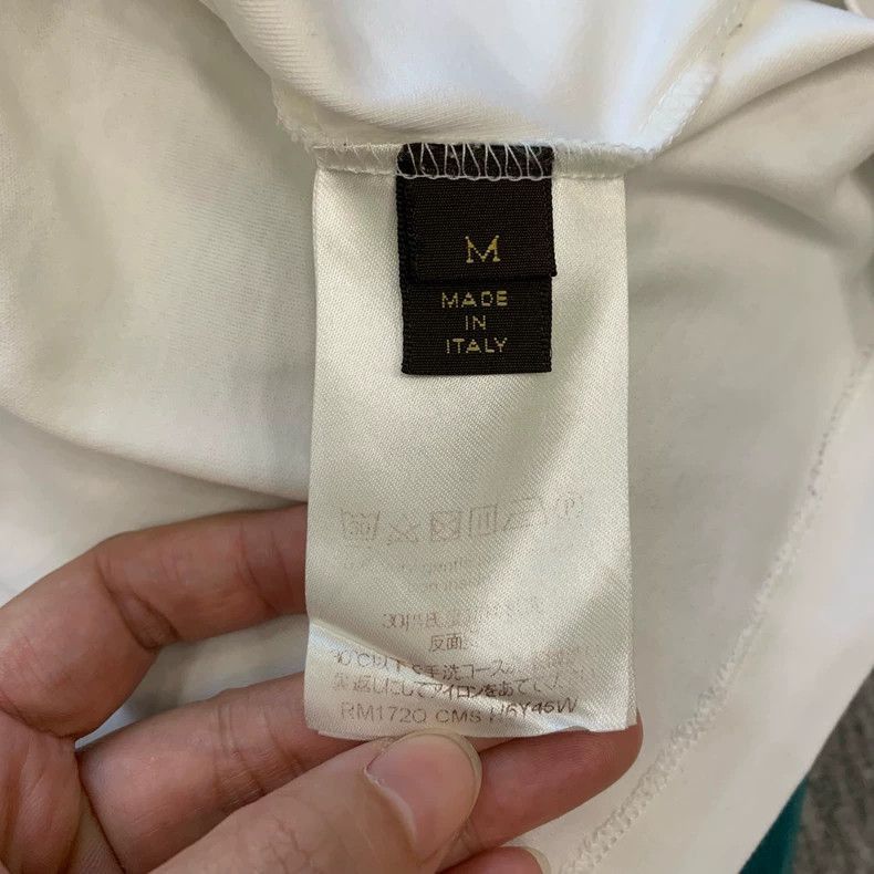 Louis Vuitton Louis Vuitton White Pocket Logo T-shirt-2505 Size US M / EU 48-50 / 2 - 4 Thumbnail