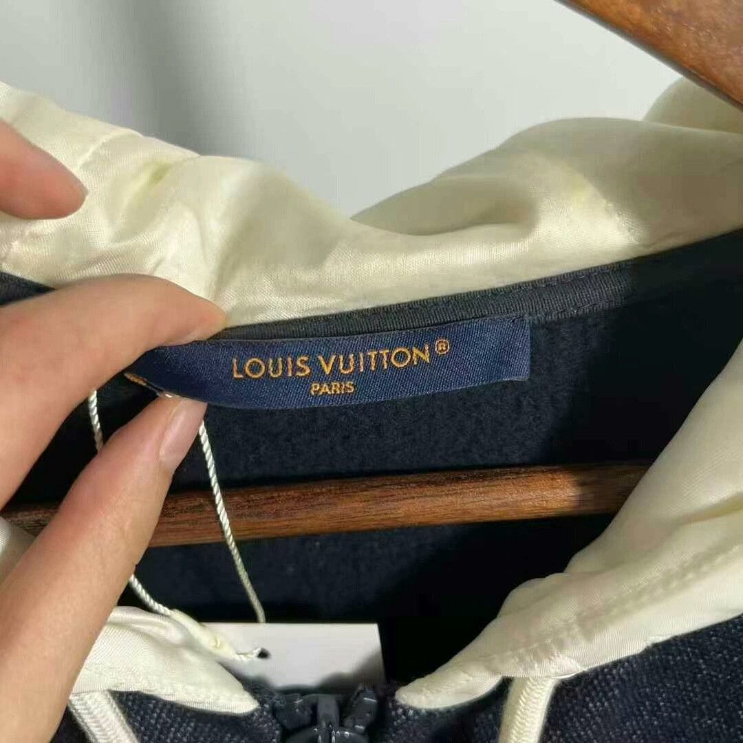 Louis Vuitton louis vuitton logo hoodie jacket XL Size US XL / EU 56 / 4 - 3 Thumbnail