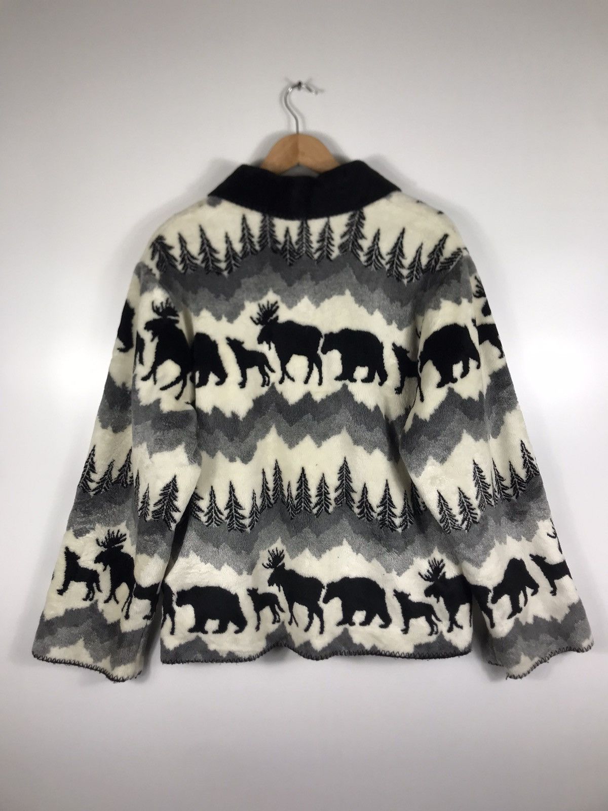 Vintage ⚡️Vintage 90’s Northern Over Print Reversable Button Jacket Size US S / EU 44-46 / 1 - 12 Thumbnail