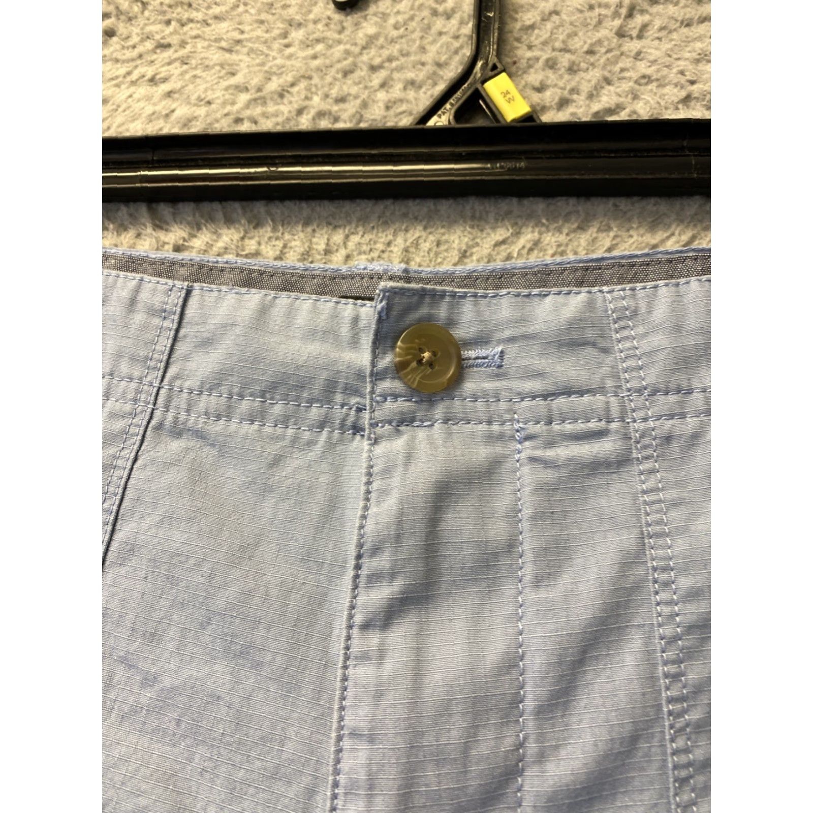Banana Republic VINTAGE Banana Republic Men’s Chino Shorts Flat Front Sz 33 Blue Casual Cotton Size US 33 - 3 Thumbnail