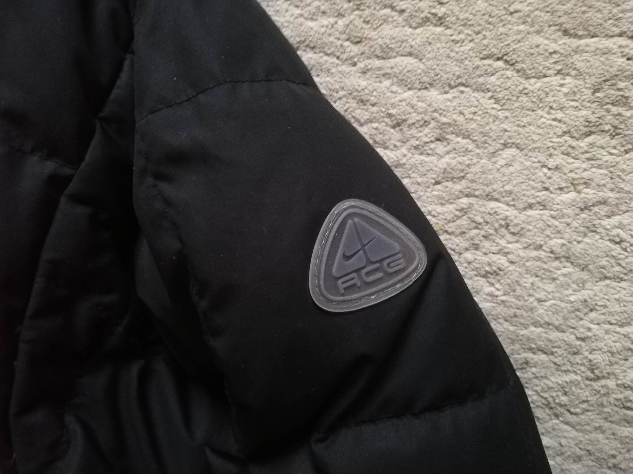 Nike × Nike ACG × Vintage Vintage Nike ACG Reversible Black Puffer Down Jacket Size US L / EU 52-54 / 3 - 5 Thumbnail