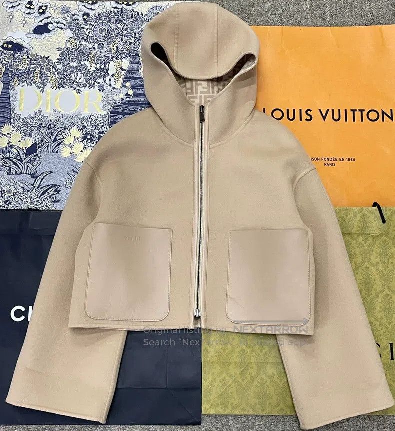 Fendi Fendi Beige Two-Sided Hooded Jacket, One Side Solid Color Size S / US 4 / IT 40 - 1 Thumbnail