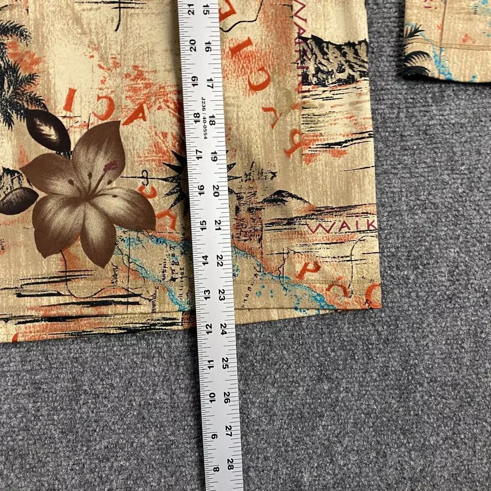 Chicos Chico's Top Womens Size 2 Beige All Over Print Map Hawaii Size XS / US 0-2 / IT 36-38 - 5 Thumbnail