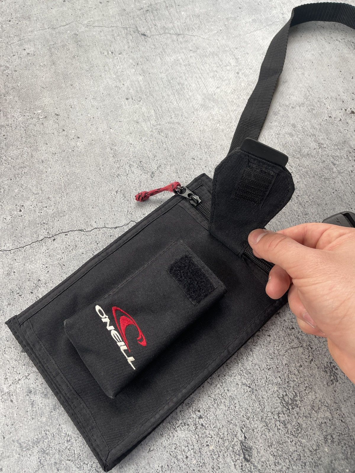 20471120 × Japanese Brand × O'Neill Vintage 00s Oneill Crossbody Bag Size ONE SIZE - 6 Thumbnail