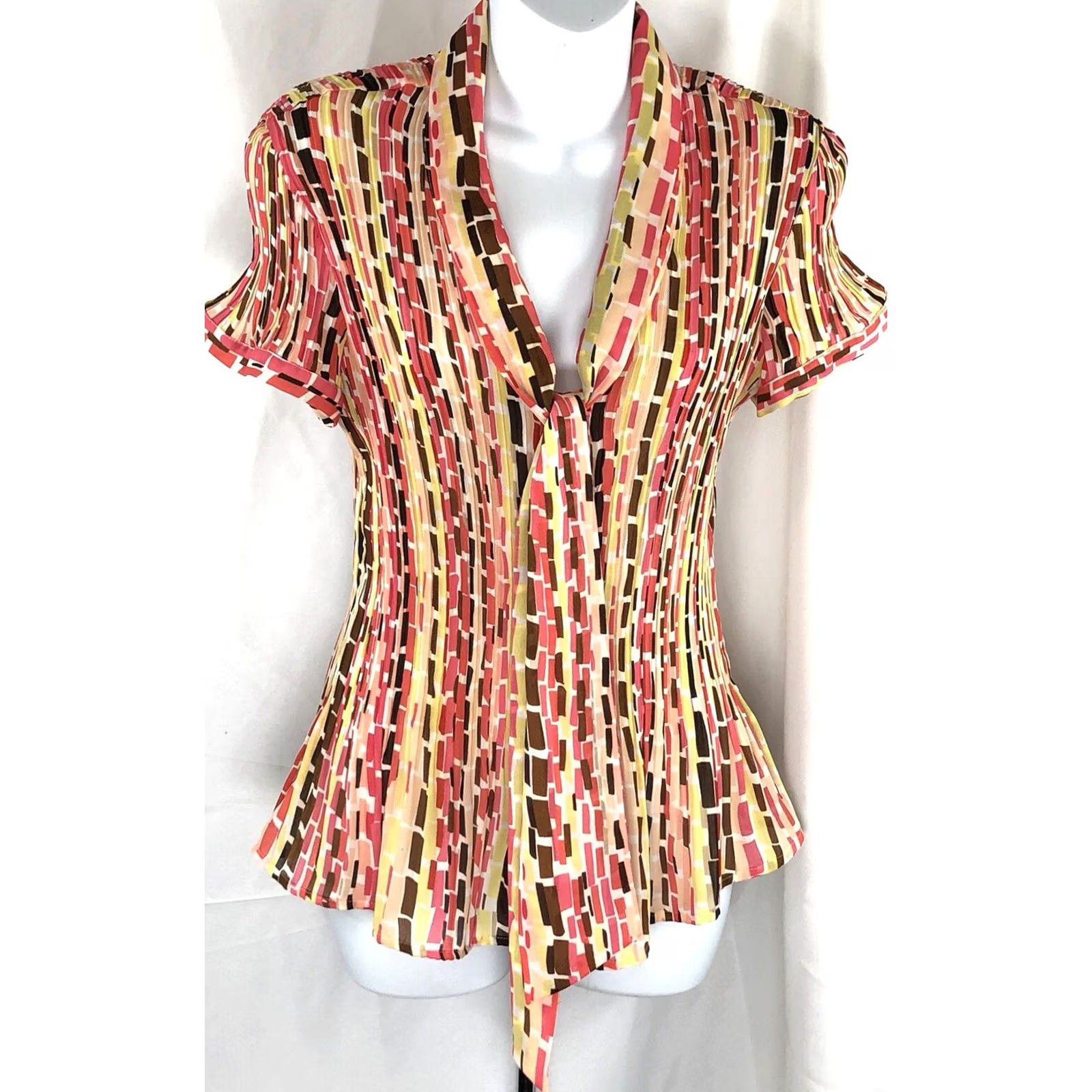 Worthington Worthington Top L Multi Colorful Geo scarf Tie pleats Fairy Coquette Y2K 90s Size L / US 10 / IT 46 - 5 Thumbnail