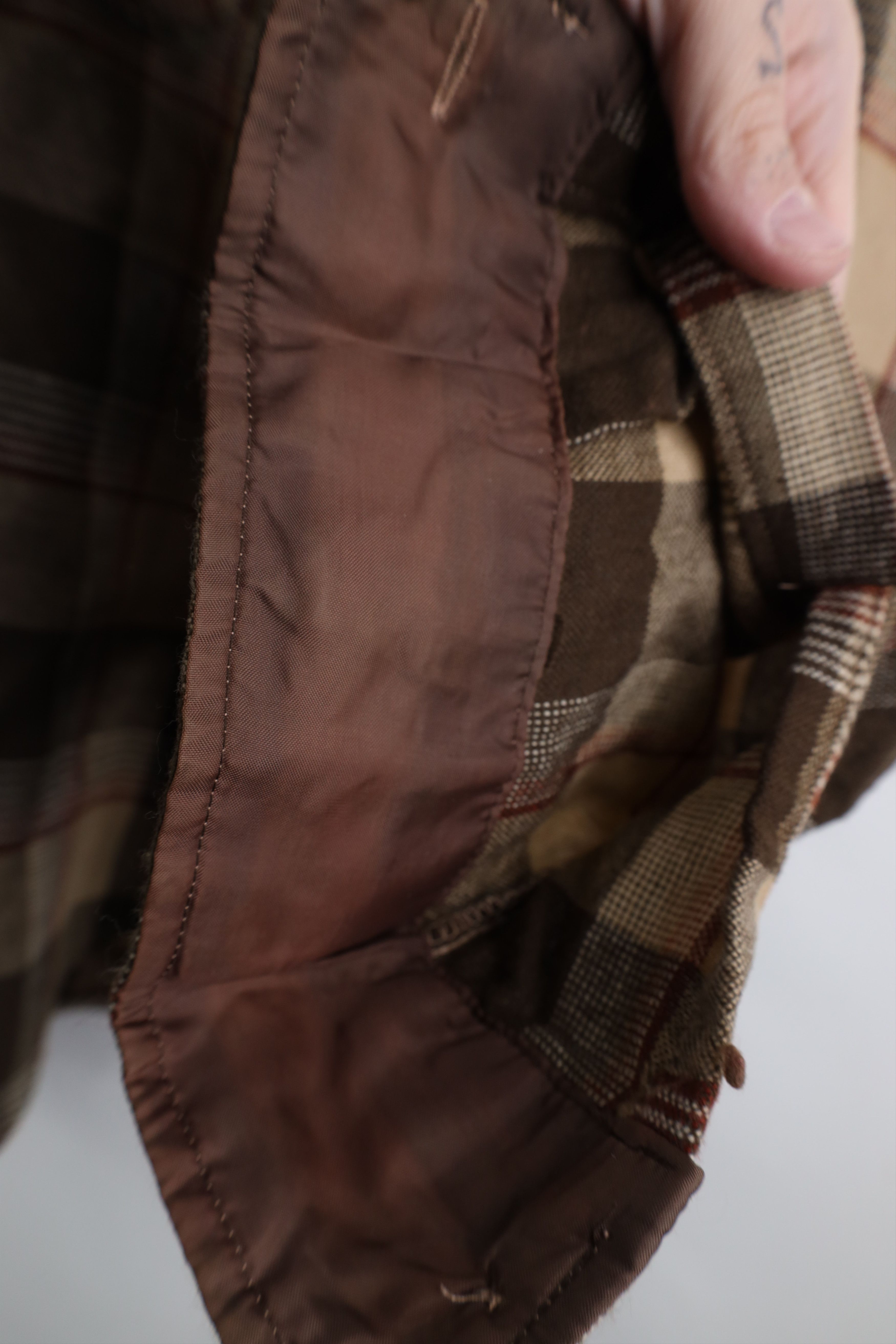 Vintage Vintage 70s Streetwear Button Shirt Plaid Earth Tone Size US L / EU 52-54 / 3 - 7 Thumbnail