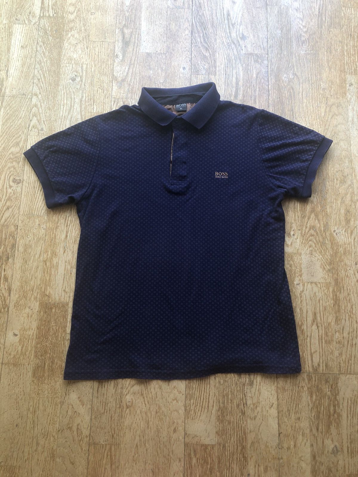 Hugo Boss × Vintage VINTAGE HUGO BOSS LOGO POLO SHIRT Size US L / EU 52-54 / 3 - 1 Thumbnail