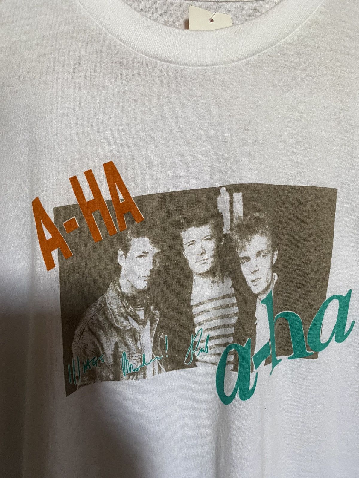 Band Tees × Vintage Vintage band tee Aha tour 1987 Size US M / EU 48-50 / 2 - 4 Thumbnail