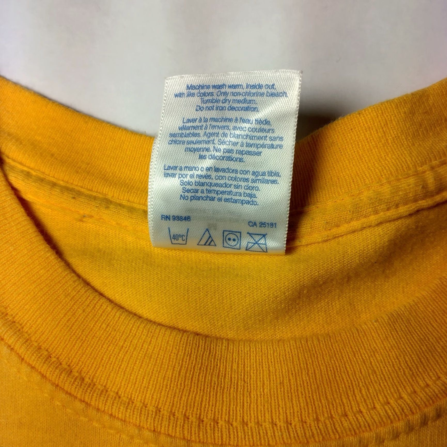Gildan Gildan Shirt Men Medium Yellow Jacksonville Florida Dolphins Ocean Beach FL Rainbow Gold Size US M / EU 48-50 / 2 - 6 Thumbnail