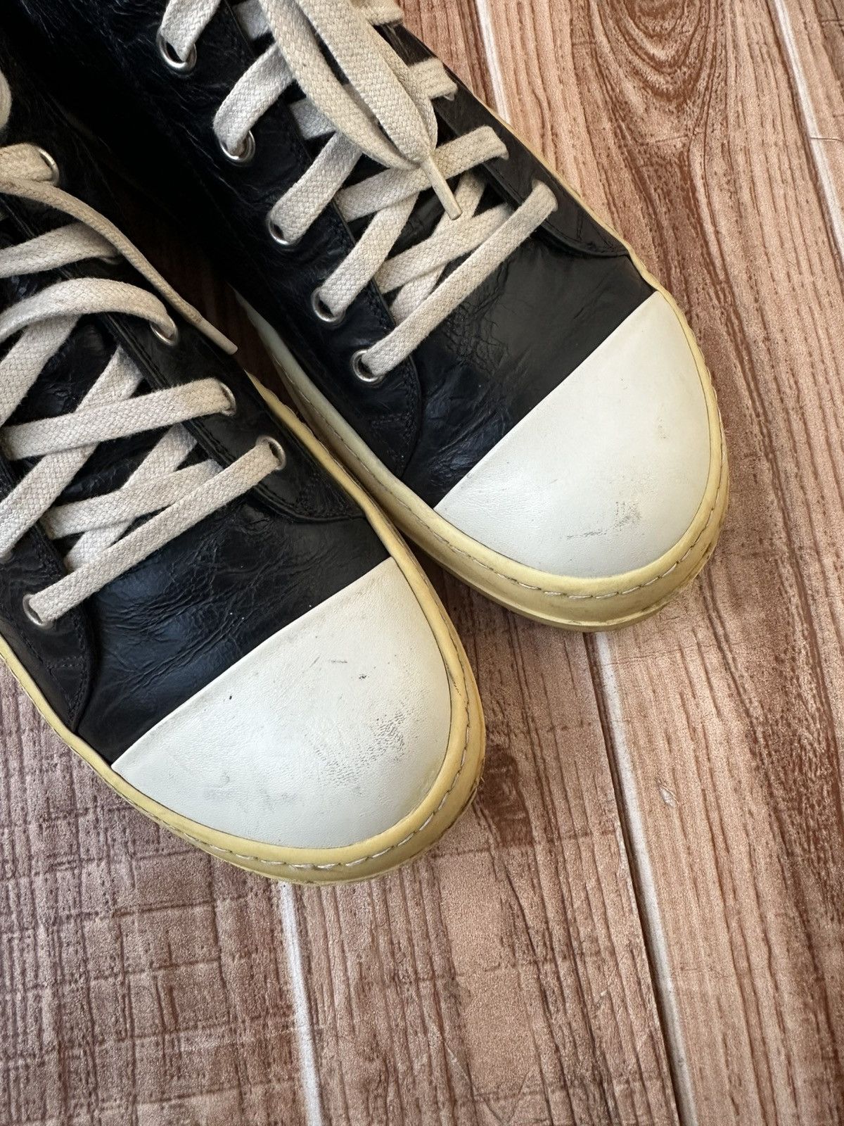 Rick Owens Rick Owens Ramones Mainline Distressed Black Leather Lowtops Size US 8.5 / EU 41-42 - 9 Thumbnail