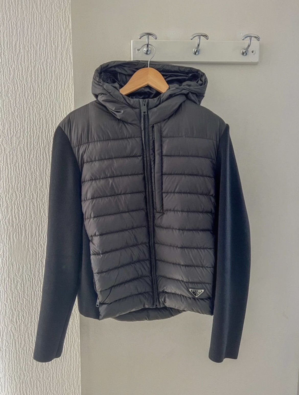 Prada Prada Hood Cardigan Size US S / EU 44-46 / 1 - 1 Thumbnail