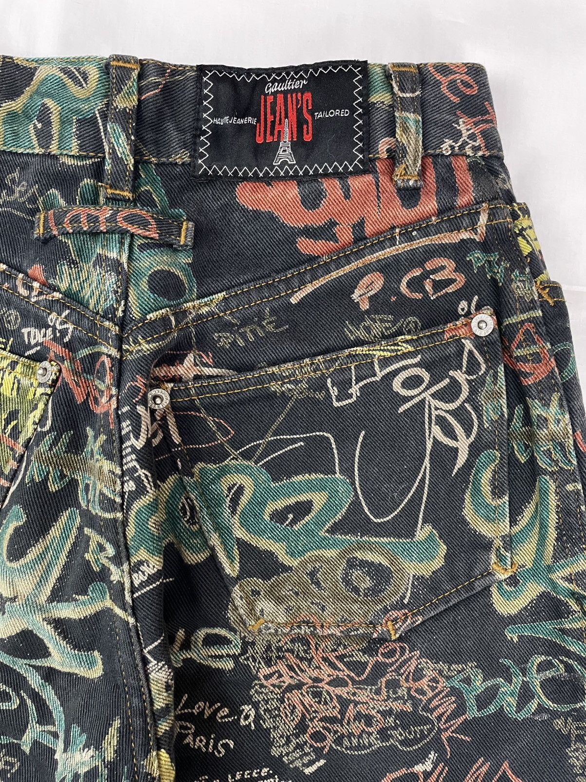 Jean Paul Gaultier SS1994 Jean Paul Gaultier Graffiti Print Jeans Vintage Size 26" / US 2 / IT 38 - 9 Thumbnail