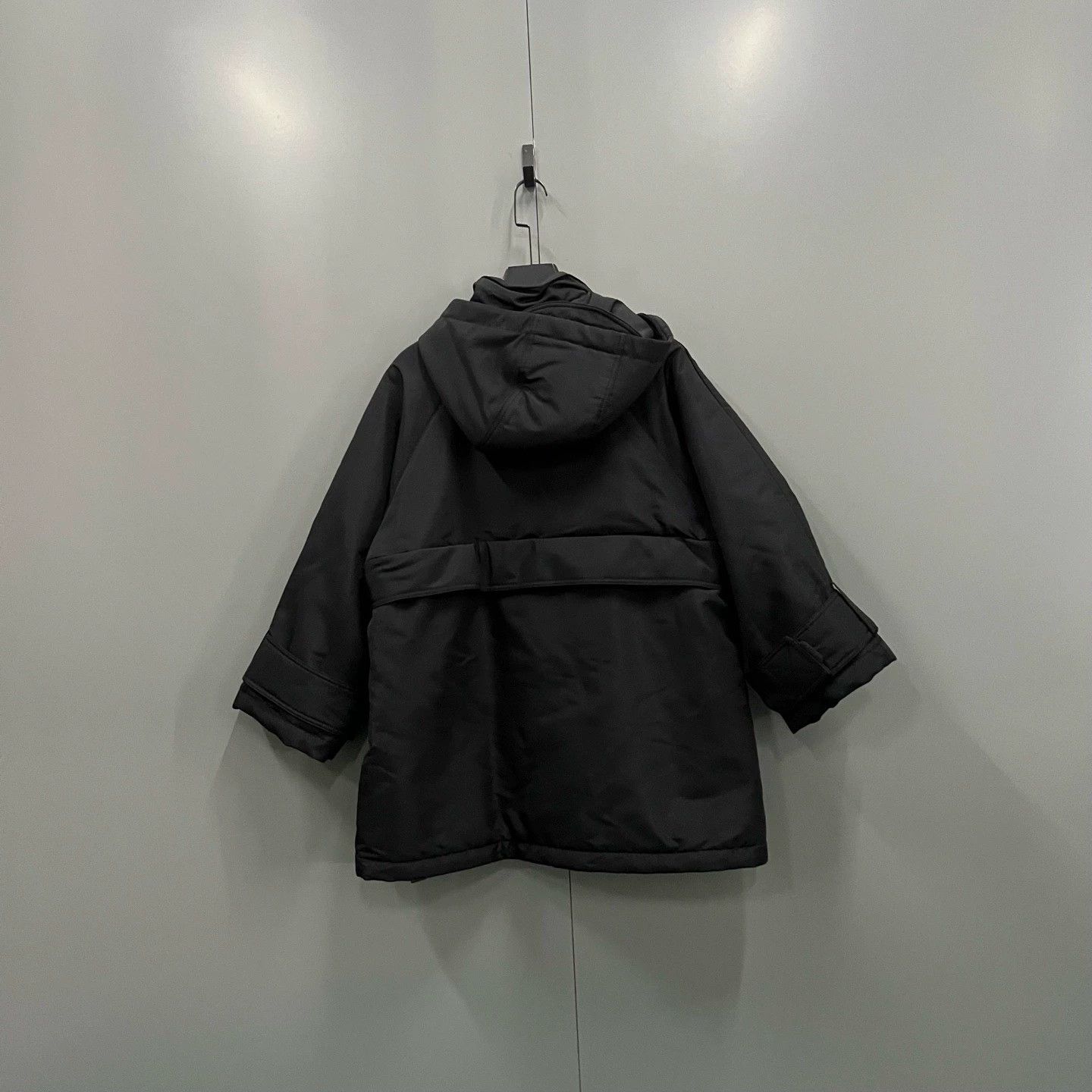 Gucci GUCCI logo embroidered hooded jacket Size M / US 6-8 / IT 42-44 - 2 Thumbnail