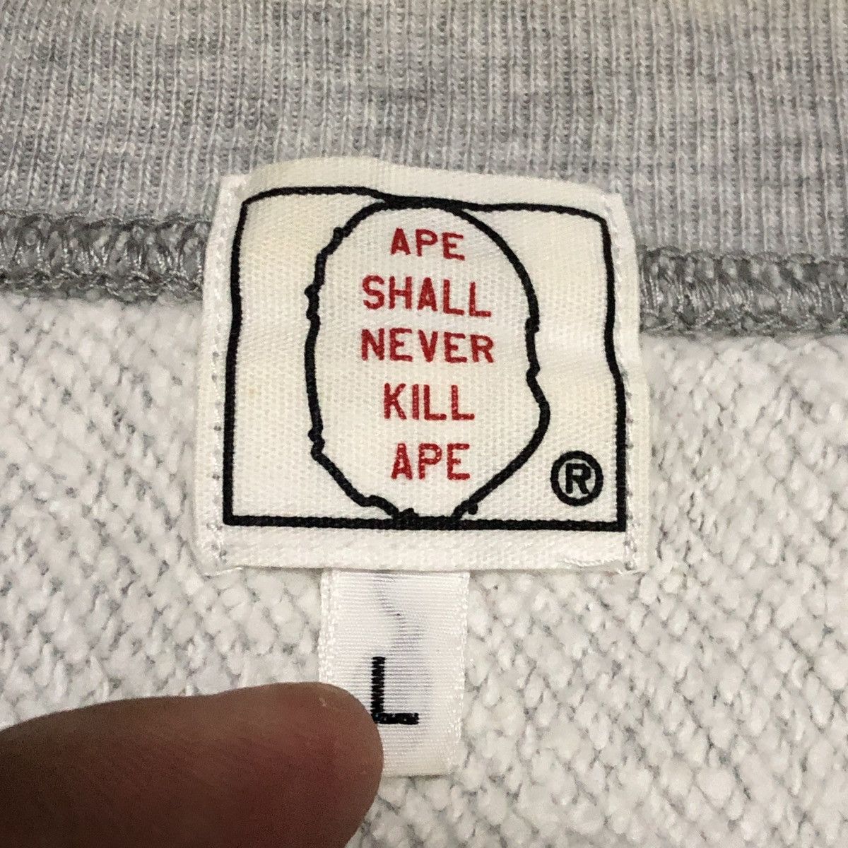 Bape Bape Vintage Cash Money Record Sweatshirt Size US L / EU 52-54 / 3 - 5 Thumbnail
