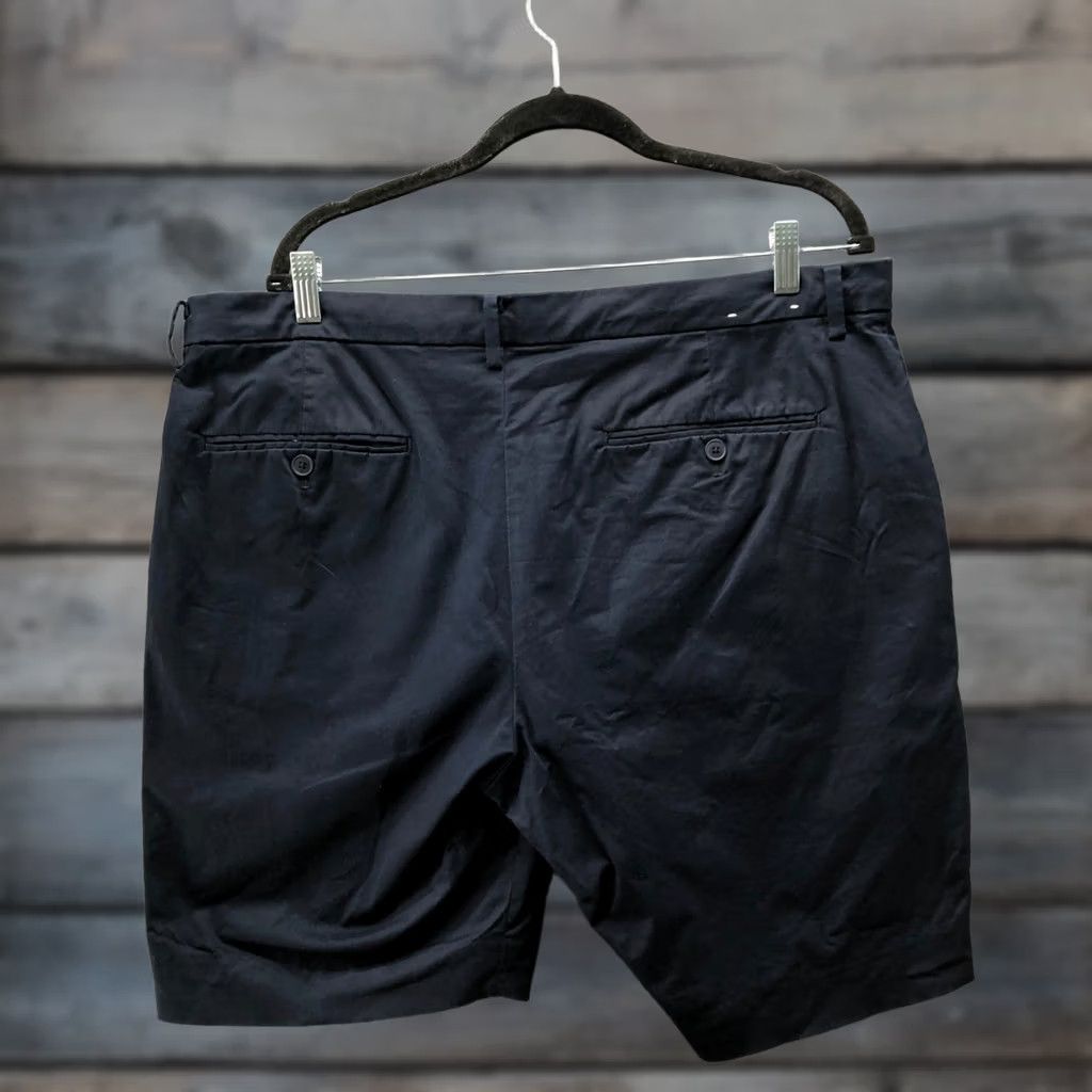 Uniqlo VINTAGE Uniqlo Stretch Slim Fit Shorts Mens XL Navy Blue Flat Front 10" 36-39 inch? Size US 36 / EU 52 - 1 Thumbnail
