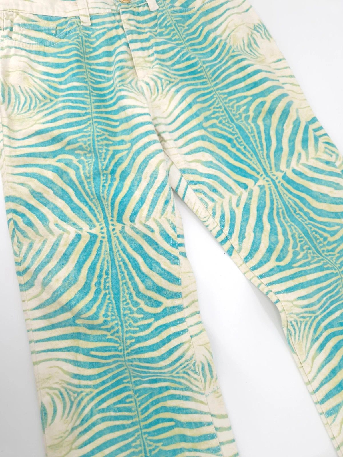 Roberto Cavalli Roberto Cavalli Angels Line Flared Jeans Size 25" / US 0 / IT 36 - 6 Thumbnail