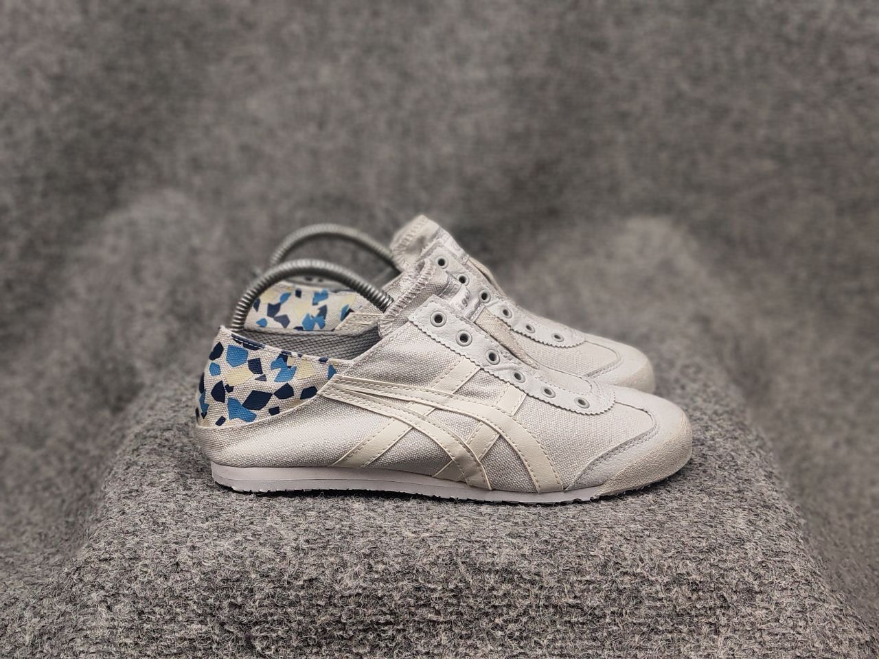 Asics Vtg Japan Asics onitsuka tiger Mules Sneakers Canvas Shoes Size US 5 / EU 37 - 4 Thumbnail