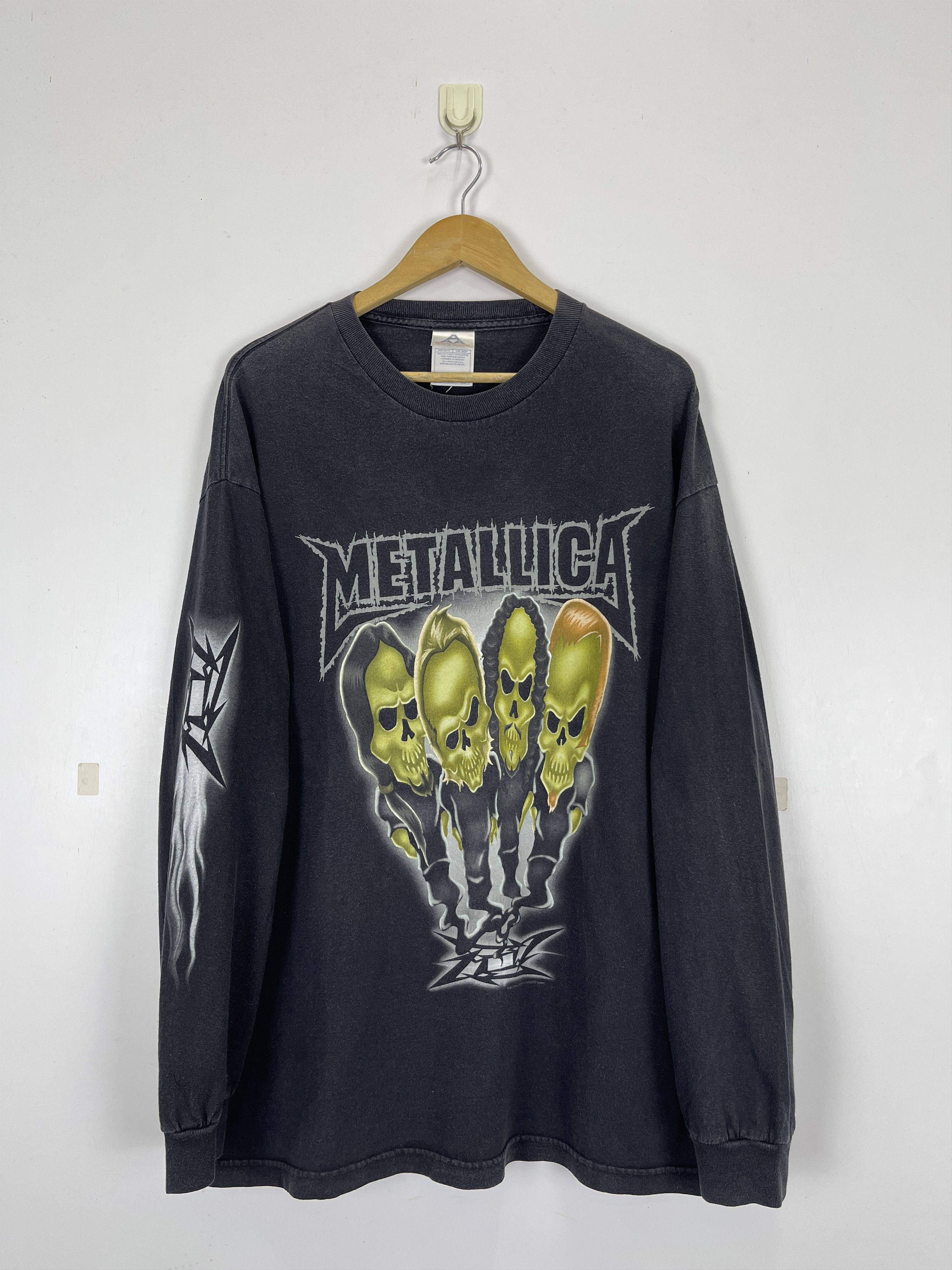 Vintage 2001 Metallica Long Sleeve T Shirt TA0372, image size:3500x4667