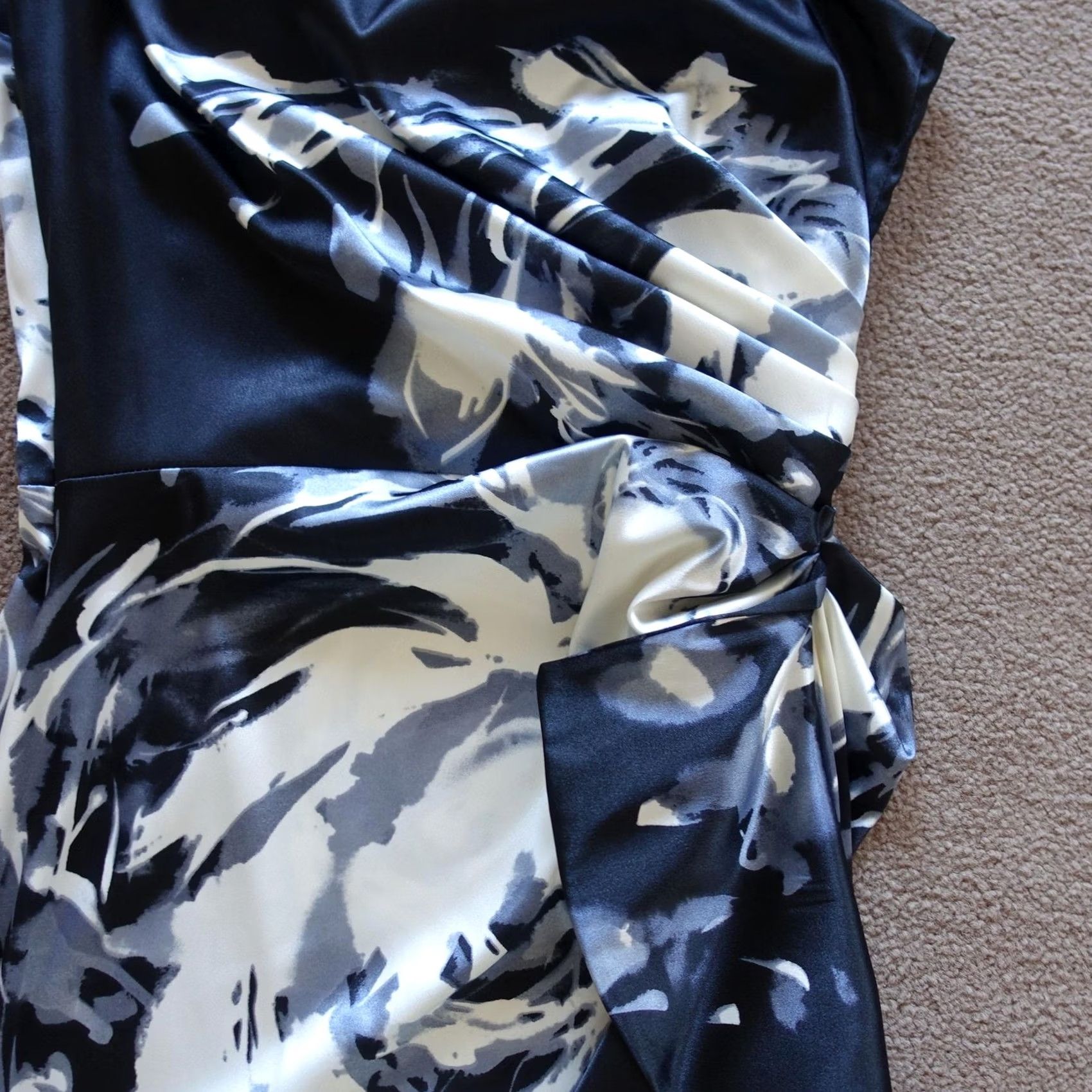 Vintage VINTAGE London Times Dress Womens 6 Black Floral One Shoulder Formal Sheath Cocktail Size M / US 6-8 / IT 42-44 - 3 Thumbnail