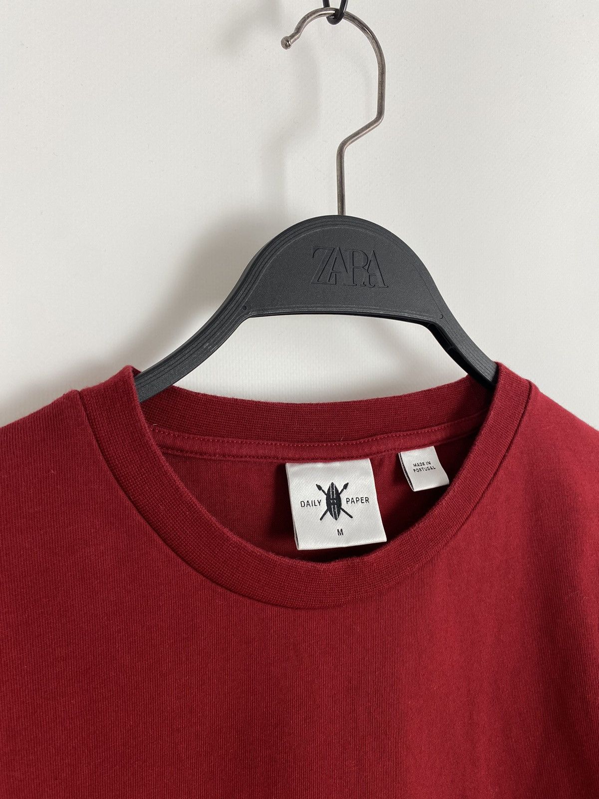 Daily Paper Daily Paper Alias Crewneck Spell Out Tee Size US M / EU 48-50 / 2 - 2 Thumbnail