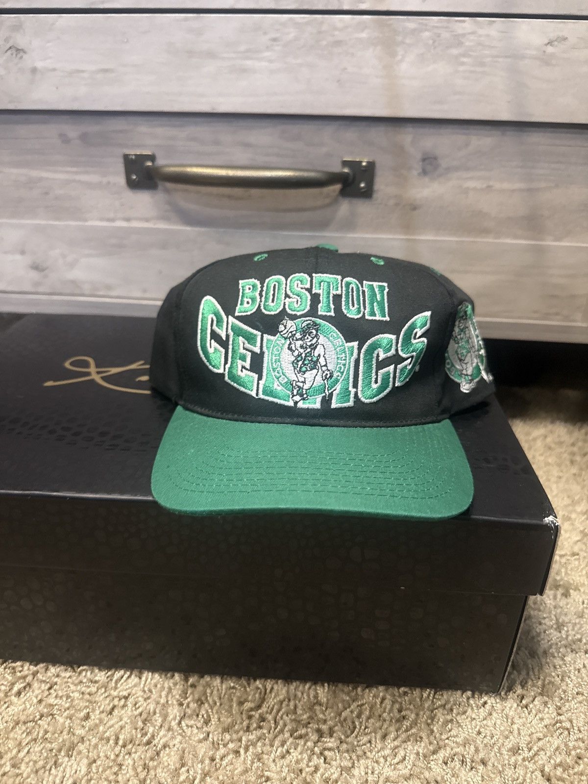 NBA Vintage Rare Boston Celtics Snapback Size ONE SIZE - 1 Thumbnail
