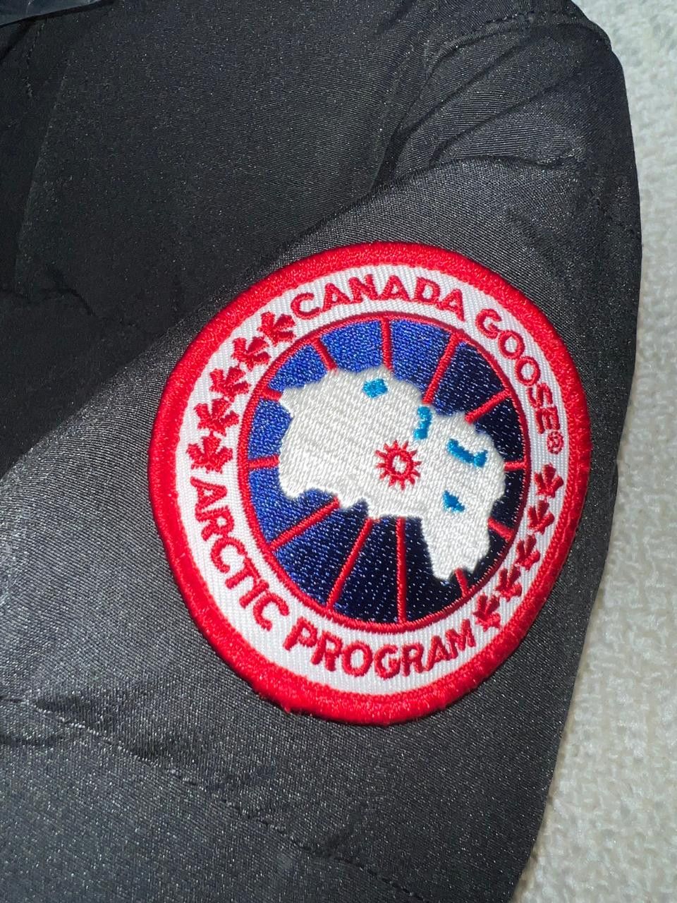 Canada Goose Canada goose Chelsea parka Size M / US 6-8 / IT 42-44 - 9 Thumbnail