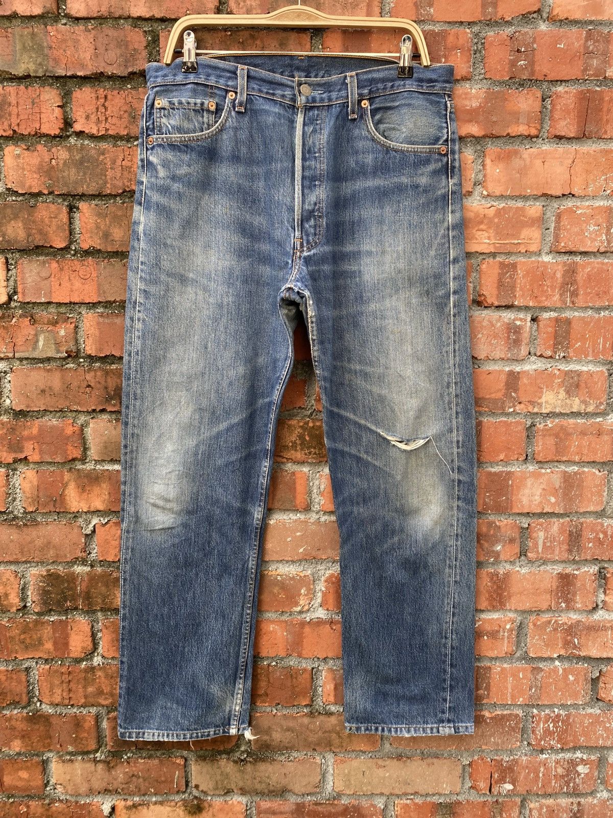 Levi's × Levi's Vintage Clothing × Vintage W35x29.5 Vintage levi's 501 made in USA distressed Size US 35 - 1 Thumbnail