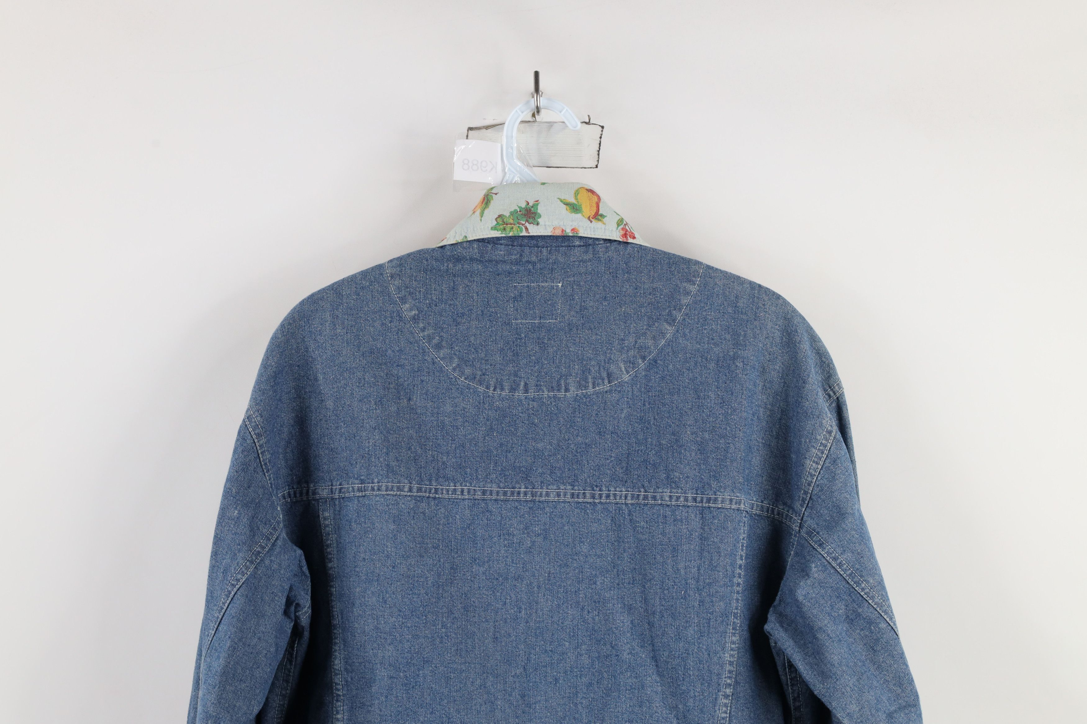 Vintage Vintage 90s Streetwear Flower Chambray Denim Trucker Jacket Size S / US 4 / IT 40 - 15 Thumbnail