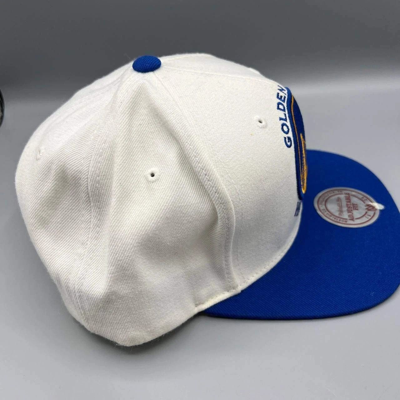 Mitchell & Ness Golden State Warriors GSW Hat Men White Blue Snap Back Cap Size ONE SIZE - 5 Thumbnail