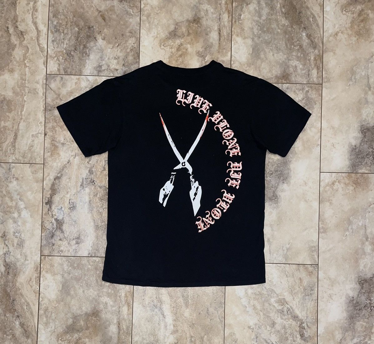 Vlone Vlone Friends - Scissors Tee Black Size Medium Size US M / EU 48-50 / 2 - 2 Thumbnail