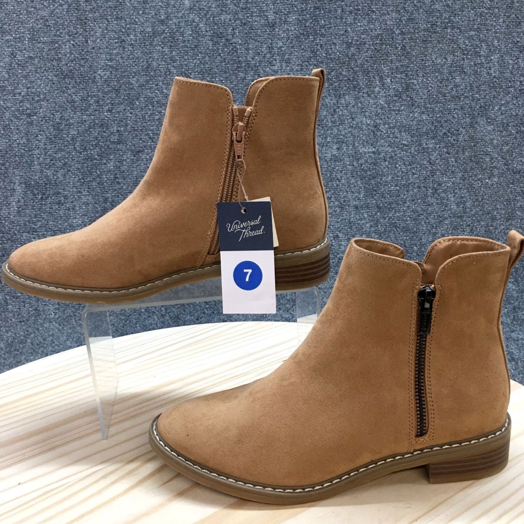 Vintage Universal Thread Boots Womens 7 Brenna Ankle Booties Brown Fabric Side Zip NEW Size US 7 / IT 37 - 4 Thumbnail