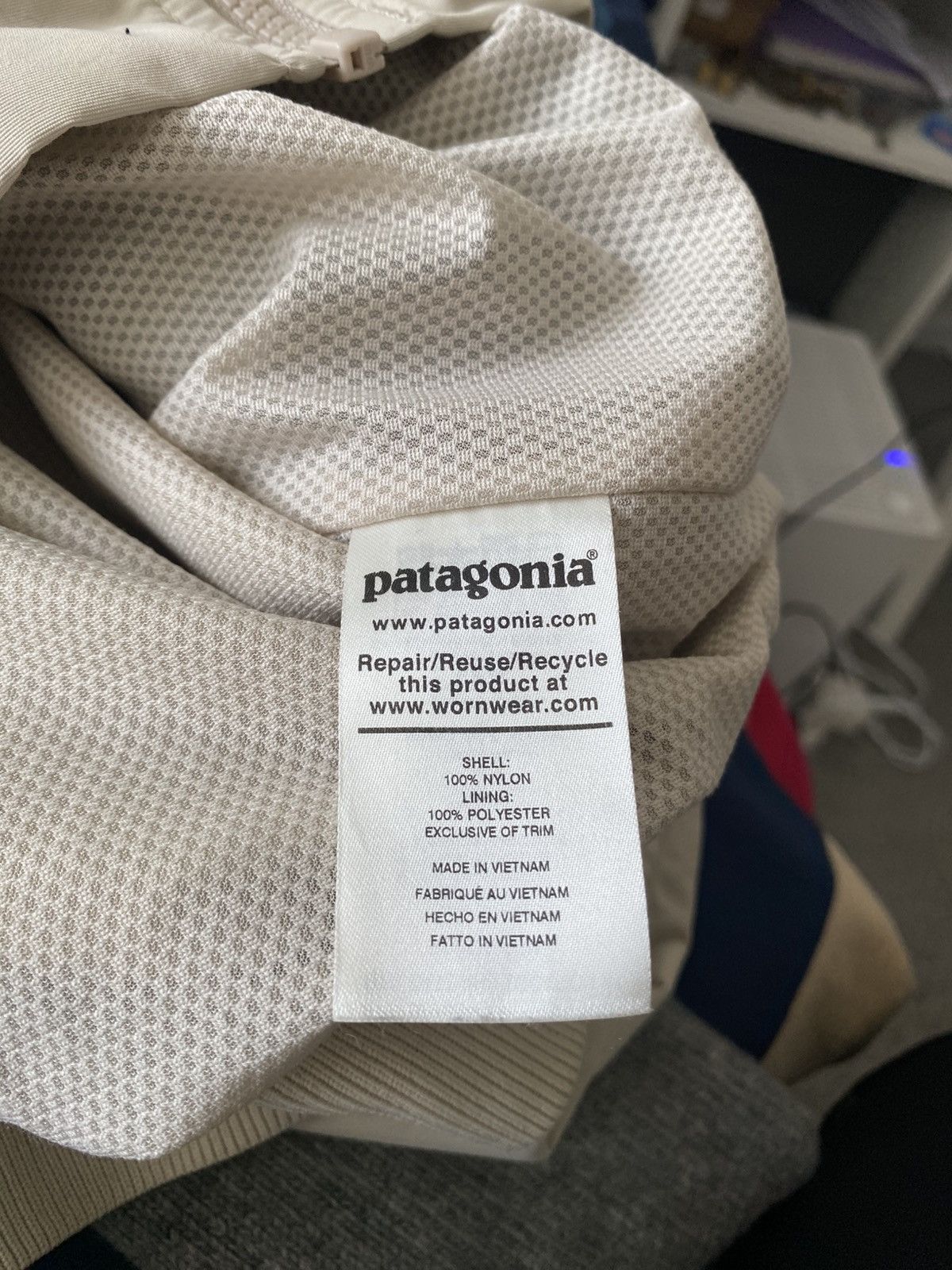 Patagonia Patagonia Nylon Light Jacket y2k basic vintage Size US S / EU 44-46 / 1 - 6 Thumbnail