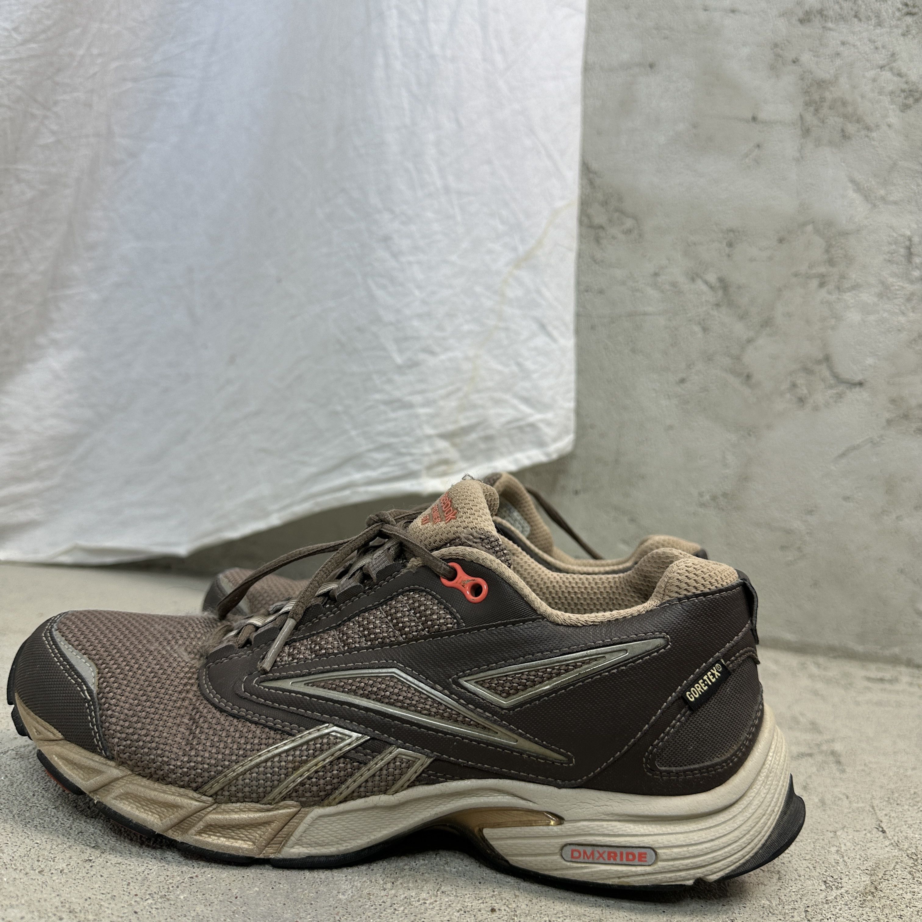 Reebok × Vintage Vintage Sportswear Y2K Active Athletic Reebok Sneakers Size US 7 / EU 40 - 4 Thumbnail