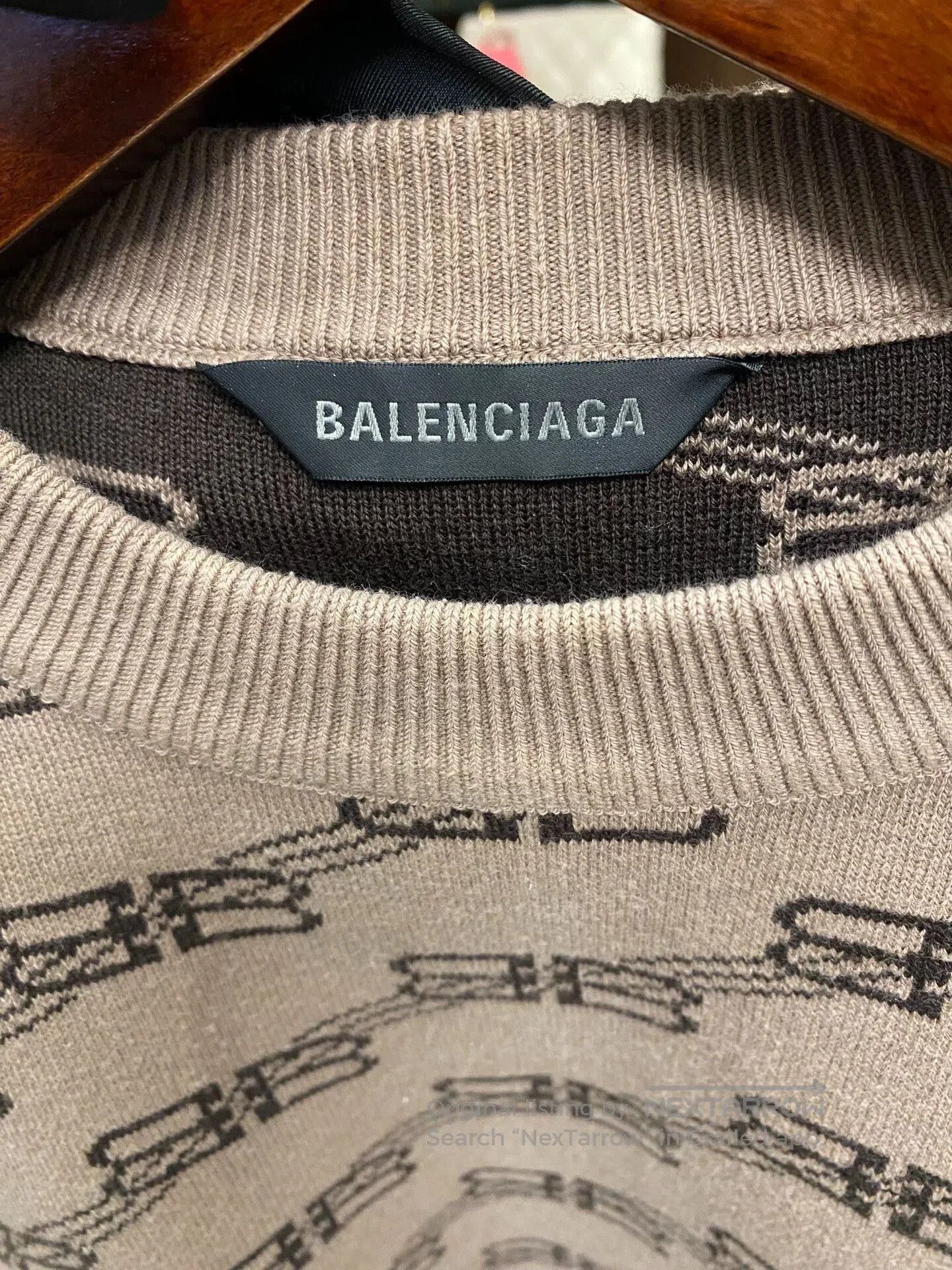 Balenciaga balenciaga logo knit sweater uni size M. Size US M / EU 48-50 / 2 - 3 Thumbnail