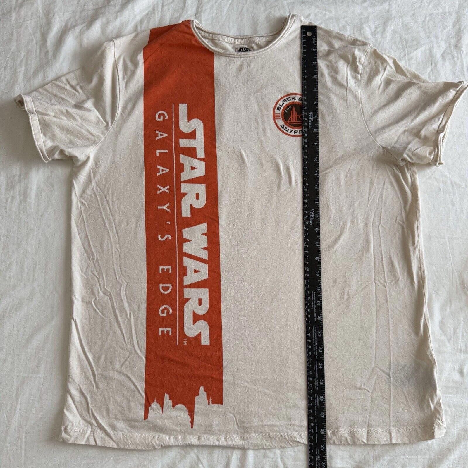 Star Wars Star Wars Galaxy’s Edge Black Spire Outpost T-Shirt Men’s XL Size US XL / EU 56 / 4 - 4 Thumbnail