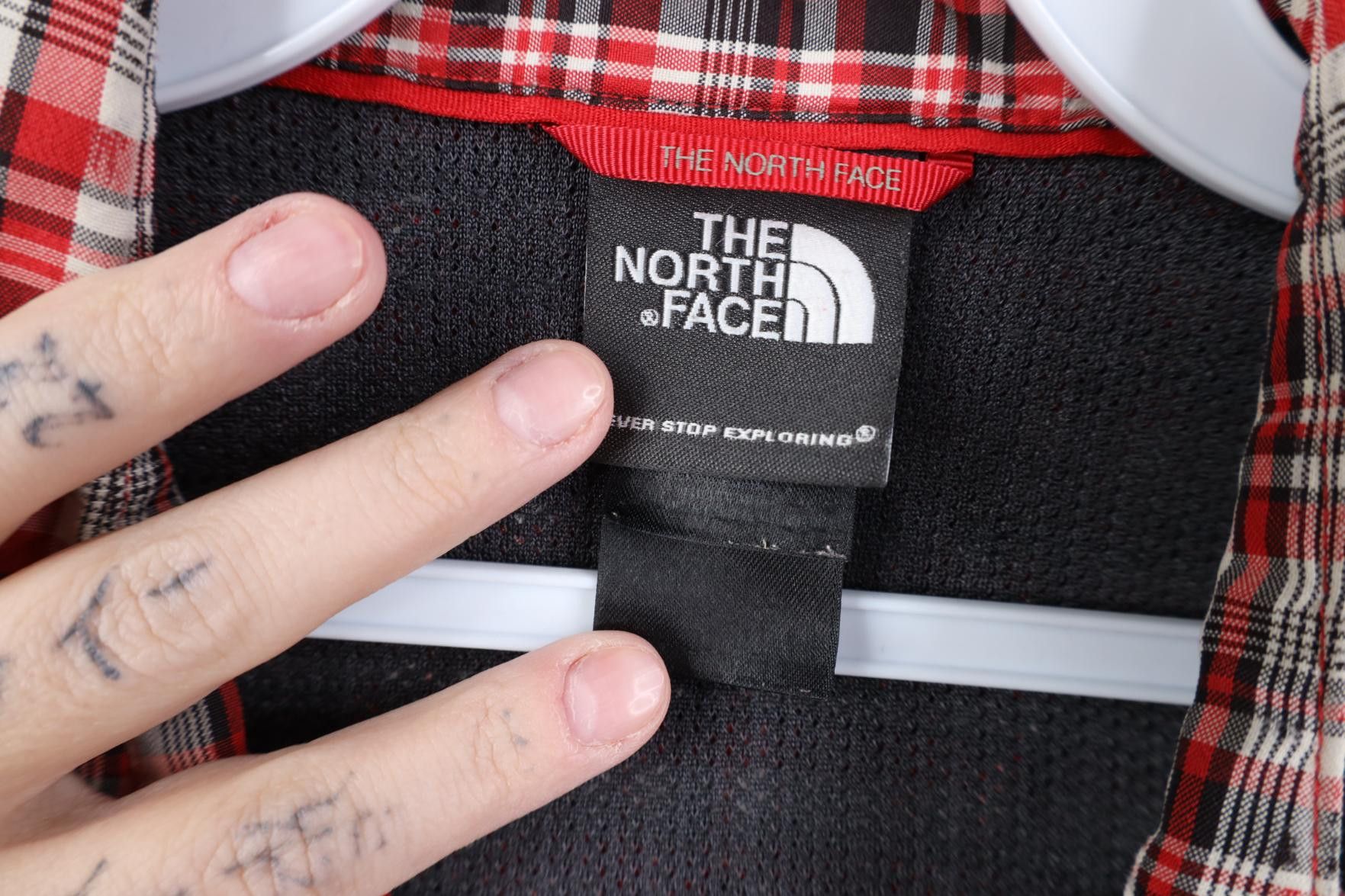 The North Face Vintage Y2K The North Face Trekking Short Sleeve Shirt Size US M / EU 48-50 / 2 - 9 Thumbnail