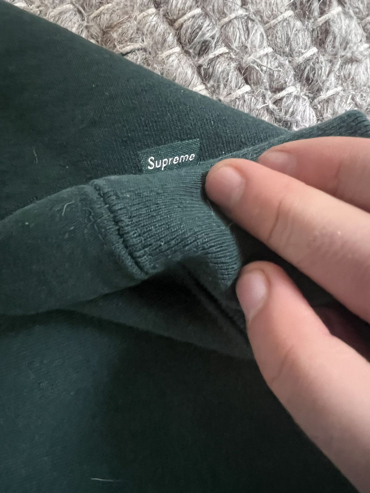 Supreme Supreme Crewneck FW22 Pinegreen Size US M / EU 48-50 / 2 - 7 Thumbnail
