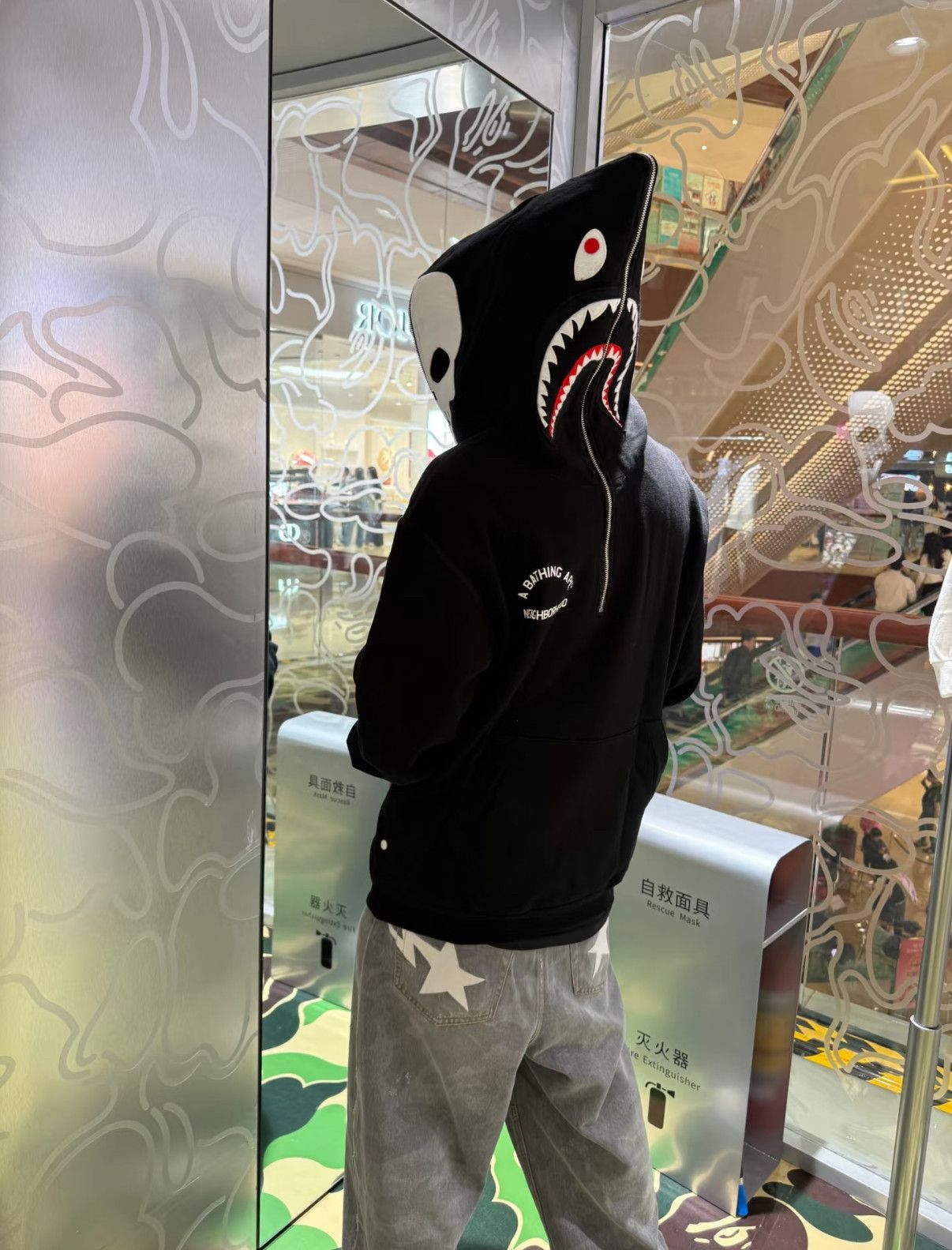 トップス BAPE x NBHD - TWO FACE HALF ZIP HOODIE BAPE X NBHD - TWO FACE HALF ZIP PULLOVER HOODIE – eu.bape.com
