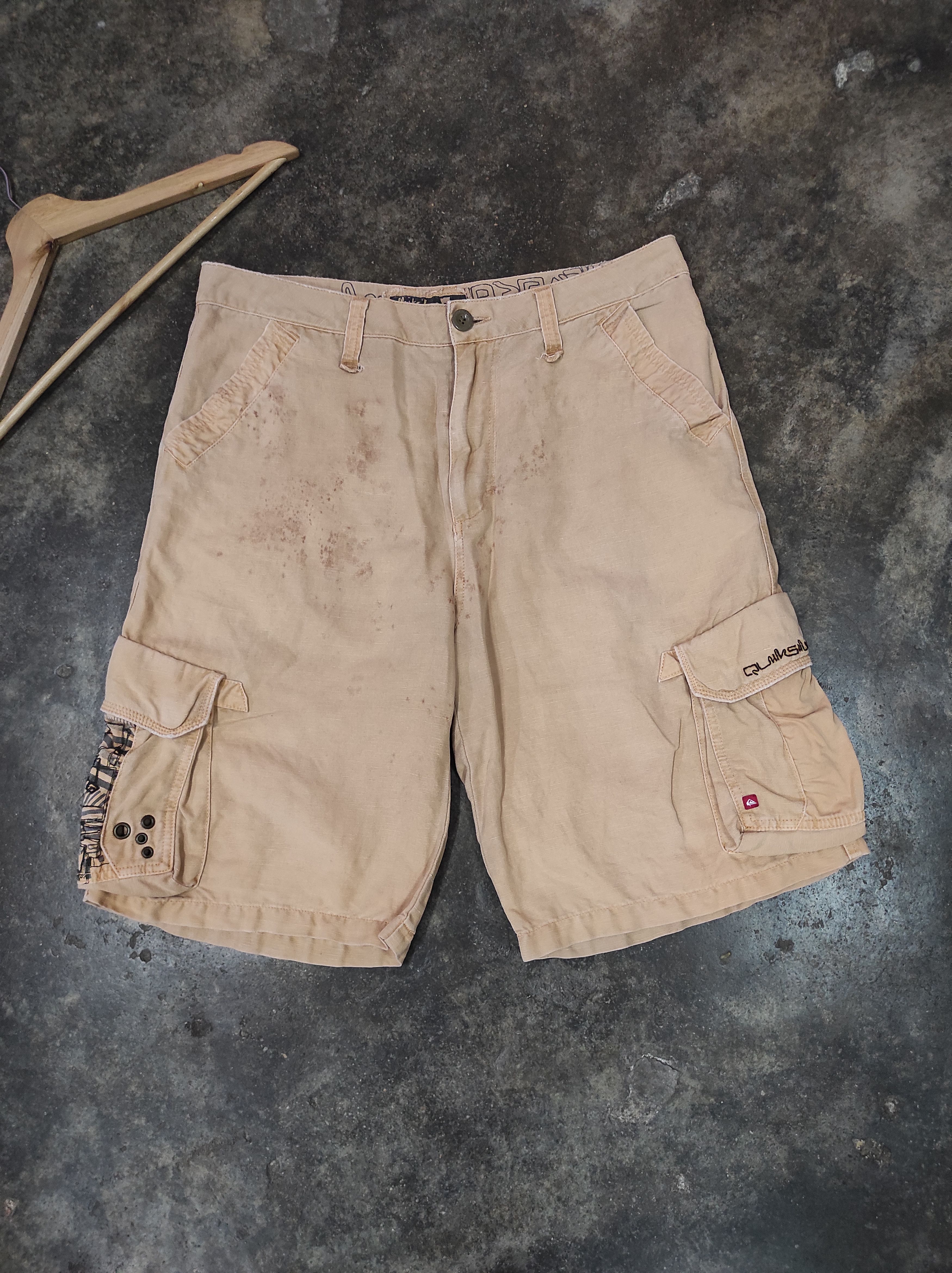 Quiksilver QUIKSILVER RARE CARGO SHORT PANTS Size US 34 / EU 50 - 1 Thumbnail