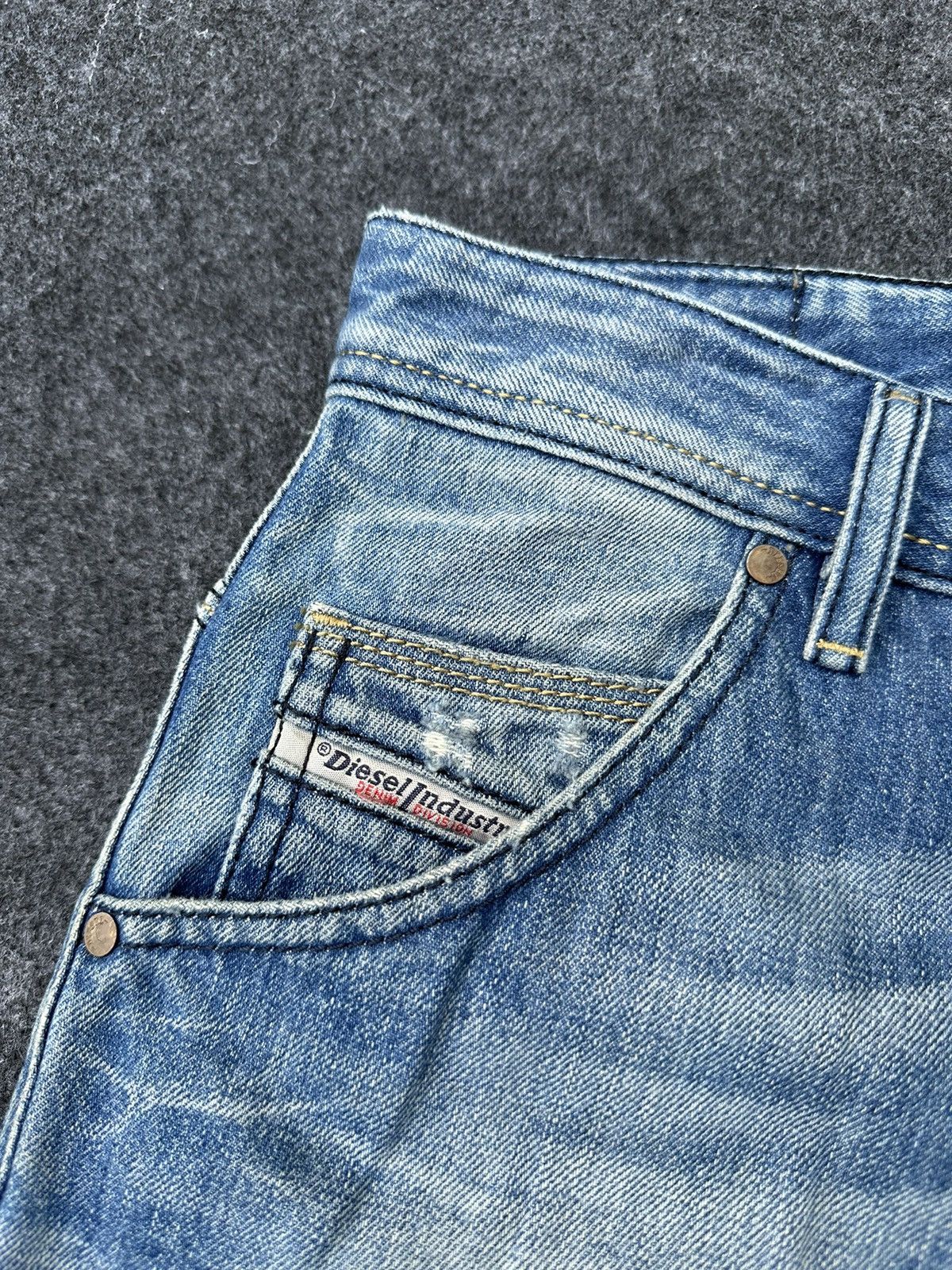 Diesel Diesel Krooley Regular Slim Distressed Denim 32x32 D36 Size US 32 / EU 48 - 9 Thumbnail