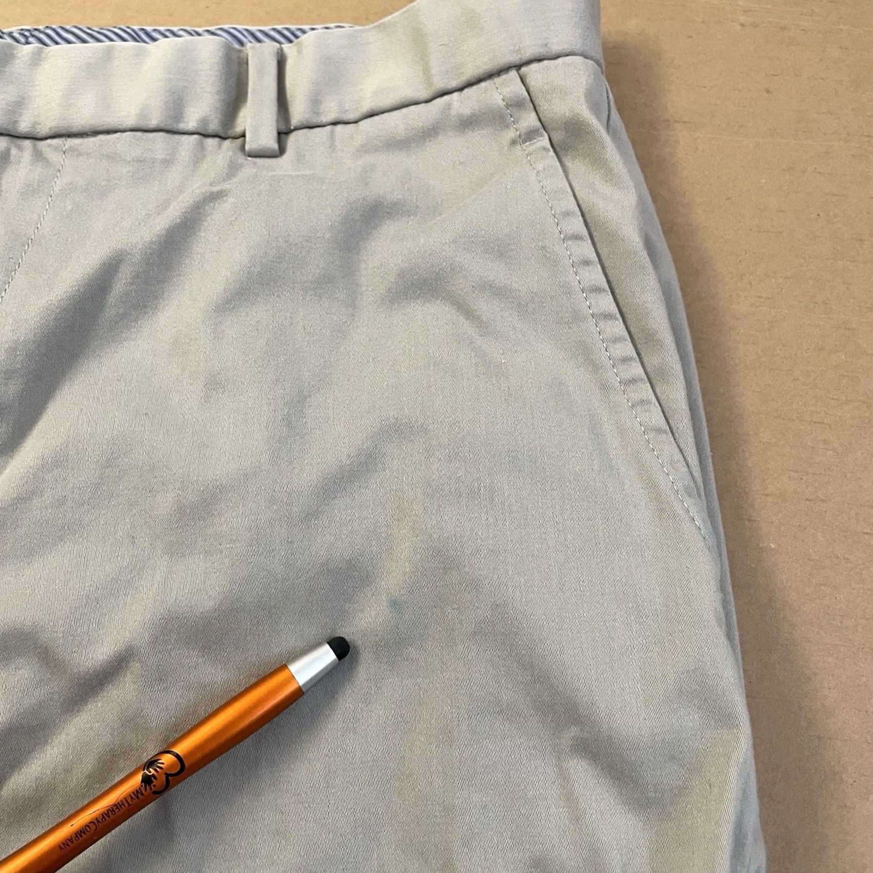Gap VINTAGE Gap Chino Pants Mens Adult 31 x 28 Beige Hook Zipper Button Outdoors 90s Y2K Chino Pants Mens Size US 31 - 2 Thumbnail